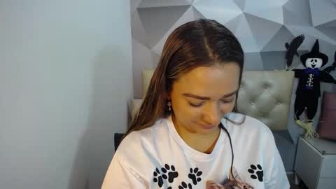 milf_hugeboobs online show from 31, 10, 2025