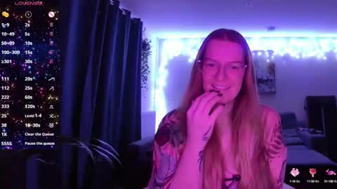 Snapshot of milf_tara36 chatting on 5, 1, 2025 Milf Tara36 online show from 5, 1, 2025