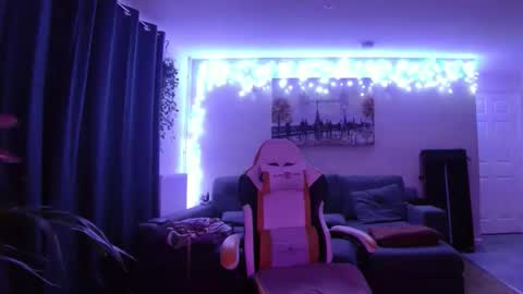 Snapshot of milf_tara36 chatting on 1, 3, 2025 Milf Tara36 online show from 1, 3, 2025