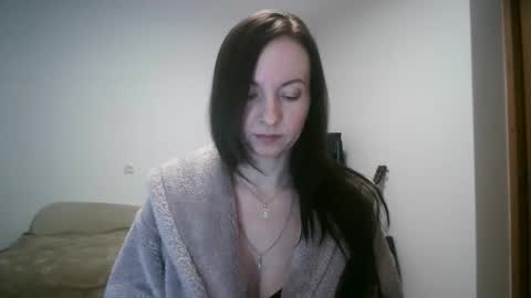 Snapshot of miliah chatting on 19, 10, 2025 miliah online show from 19, 10, 2025