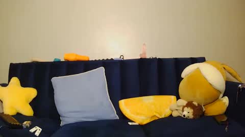 Snapshot of milkandhoneybby chatting on 9, 10, 2025 Honey online show from 9, 10, 2025