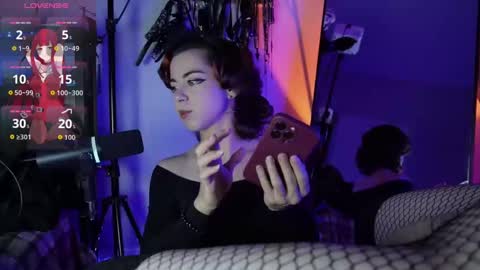 milkingmarlo online show from 22, 9, 2025