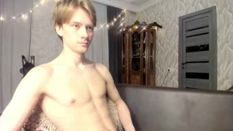 Snapshot of milkiwy chatting on 16, 2, 2026 Isaac online show from 16, 2, 2026