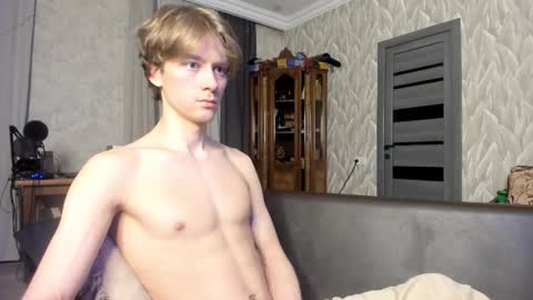 Snapshot of milkiwy chatting on 3, 3, 2026 Isaac online show from 3, 3, 2026