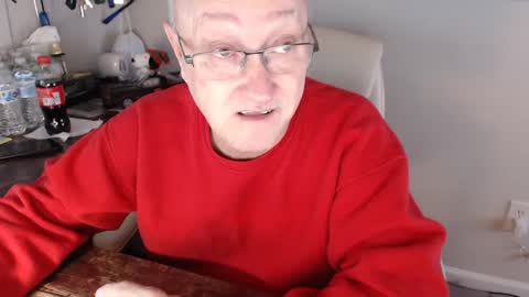 Snapshot of millenium0129 chatting on 13, 12, 2024 millenium0129 online show from 13, 12, 2024