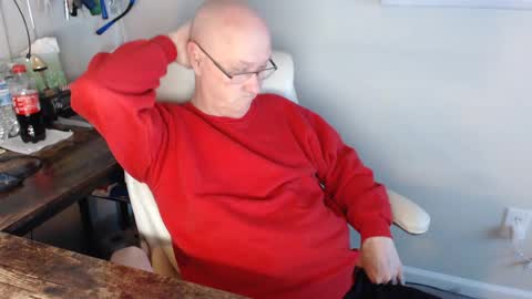 Snapshot of millenium0129 chatting on 4, 1, 2025 millenium0129 online show from 4, 1, 2025