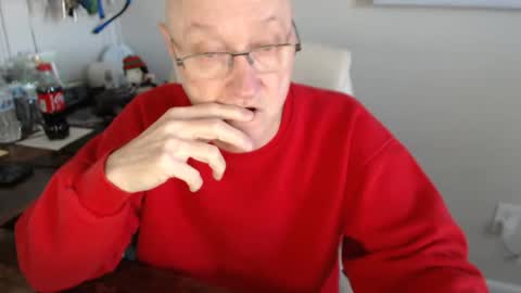 Snapshot of millenium0129 chatting on 15, 1, 2025 millenium0129 online show from 15, 1, 2025