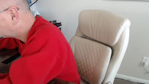 Snapshot of millenium0129 chatting on 30, 1, 2025 millenium0129 online show from 30, 1, 2025