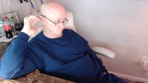 Snapshot of millenium0129 chatting on 3, 2, 2025 millenium0129 online show from 3, 2, 2025