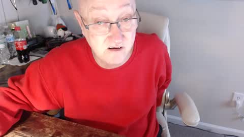 Snapshot of millenium0129 chatting on 4, 2, 2025 millenium0129 online show from 4, 2, 2025