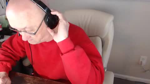 Snapshot of millenium0129 chatting on 13, 2, 2025 millenium0129 online show from 13, 2, 2025