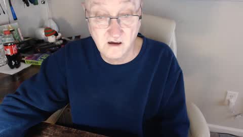 Snapshot of millenium0129 chatting on 15, 2, 2025 millenium0129 online show from 15, 2, 2025