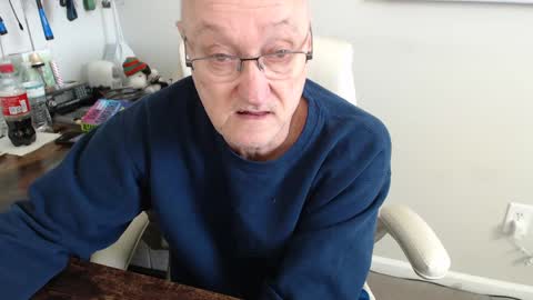 Snapshot of millenium0129 chatting on 17, 2, 2025 millenium0129 online show from 17, 2, 2025