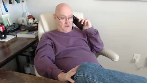 Snapshot of millenium0129 chatting on 28, 2, 2025 millenium0129 online show from 28, 2, 2025