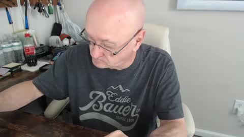 Snapshot of millenium0129 chatting on 15, 9, 2025 millenium0129 online show from 15, 9, 2025