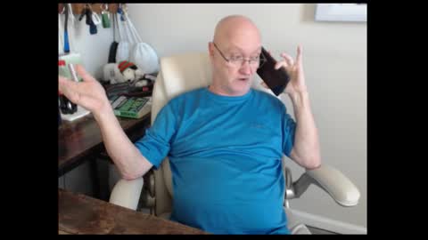 Snapshot of millenium0129 chatting on 14, 10, 2025 millenium0129 online show from 14, 10, 2025