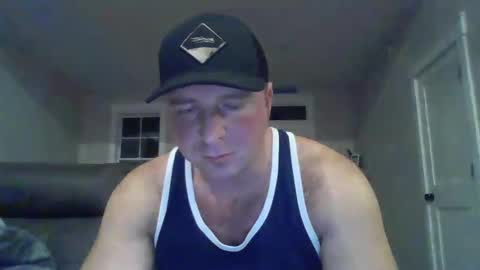 Snapshot of millertimenow34 chatting on 4, 2, 2025 millertime feet bigcock hairy straight muscles online show from 4, 2, 2025