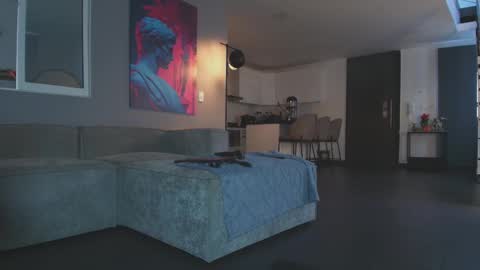 Snapshot of milliejhonson chatting on 3, 3, 2025 Mila online show from 3, 3, 2025