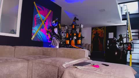 Snapshot of milliejhonson chatting on 16, 10, 2025 Mila online show from 16, 10, 2025