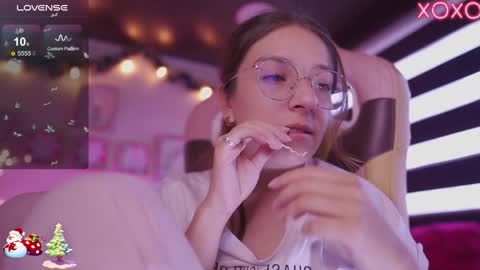 MILLY online show from 20, 12, 2024