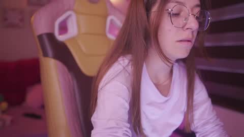 MILLY online show from 3, 3, 2025