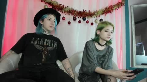 milten_trish online show from 22, 12, 2024