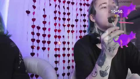 milten_trish online show from 10, 3, 2025