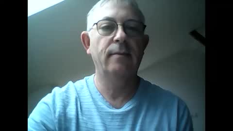 milu72 online show from 4, 1, 2025
