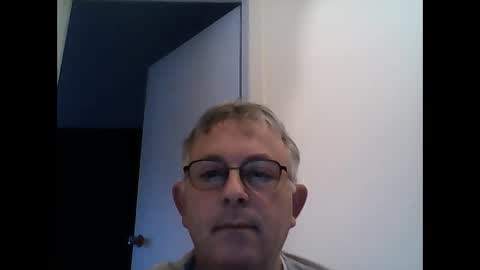 milu72 online show from 26, 1, 2025