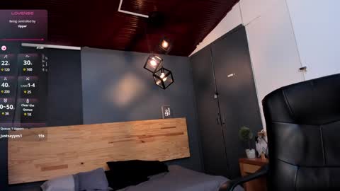 Milu  online show from 16, 1, 2025