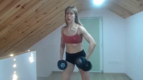 milusea online show from 5, 11, 2025