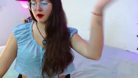 mily_baker online show from 2, 10, 2025