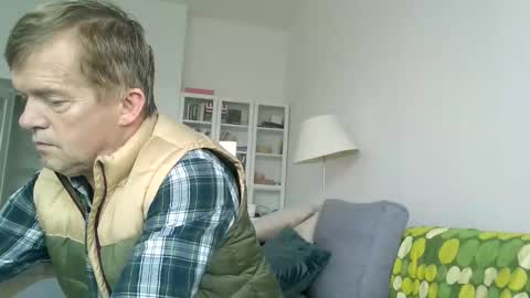 Snapshot of milymen20 chatting on 1, 12, 2025 Milymen20 Skandinavian Polish man master fereskik straight mature online show from 1, 12, 2025