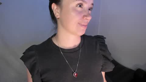 Snapshot of milysauria_ chatting on 28, 12, 2024 Mily online show from 28, 12, 2024