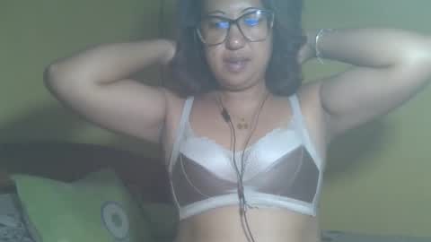 Snapshot of mimisou513 chatting on 18, 10, 2025 misou online show from 18, 10, 2025