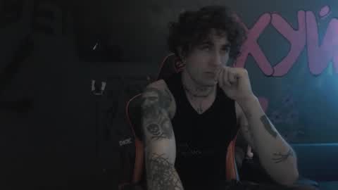 Max online show from 28, 9, 2025