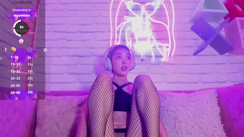 Minji online show from 31, 1, 2025