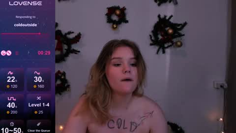 hi Im Mina  online show from 25, 12, 2024