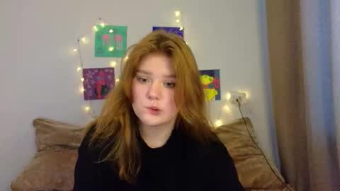 Snapshot of mina27372 chatting on 11, 3, 2026 hi Im Mina online show from 11, 3, 2026