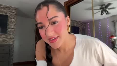 Mina online show from 18, 3, 2026