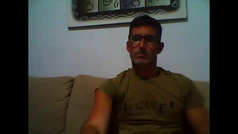 Snapshot of mindthestep chatting on 11, 11, 2025 MIND online show from 11, 11, 2025