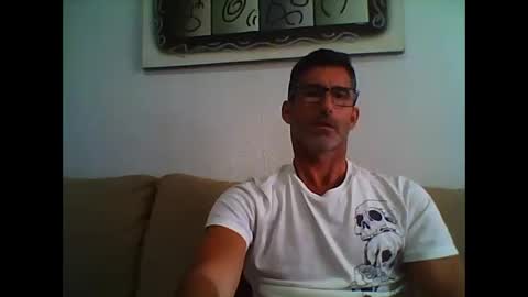 Snapshot of mindthestep chatting on 12, 11, 2025 MIND online show from 12, 11, 2025