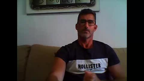 Snapshot of mindthestep chatting on 21, 11, 2025 MIND online show from 21, 11, 2025