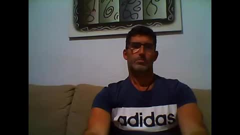 Snapshot of mindthestep chatting on 17, 12, 2025 MIND online show from 17, 12, 2025