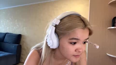 Kate online show from 3, 10, 2025