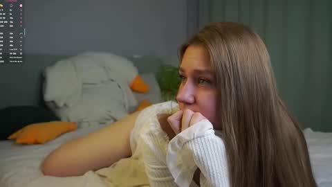 Snapshot of minhgrow chatting on 5, 3, 2026 Mary online show from 5, 3, 2026