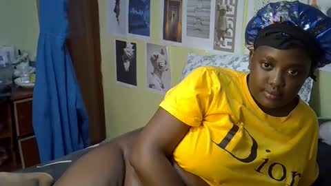 Snapshot of mini_karee chatting on 31, 3, 2026 mini_karee online show from 31, 3, 2026