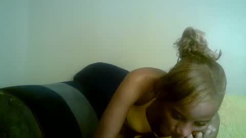 minieme001 online show from 30, 3, 2026