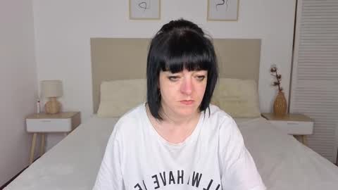 Snapshot of minimolly_ chatting on 15, 3, 2026 Molly online show from 15, 3, 2026