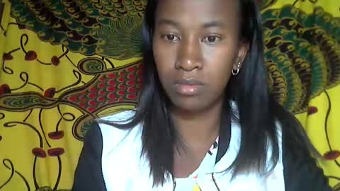 Snapshot of minouch211907 chatting on 22, 9, 2025 minouch211907 online show from 22, 9, 2025